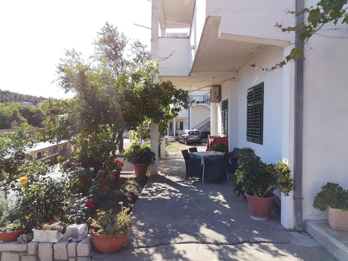 Apartman Mare ดริเวนิก ภายนอก รูปภาพ