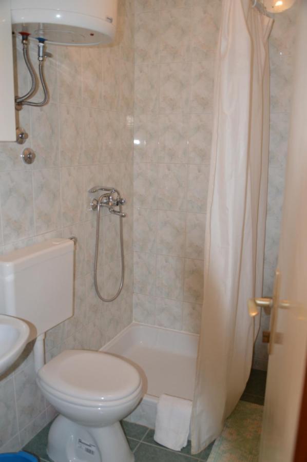 Apartman Mare ดริเวนิก ภายนอก รูปภาพ
