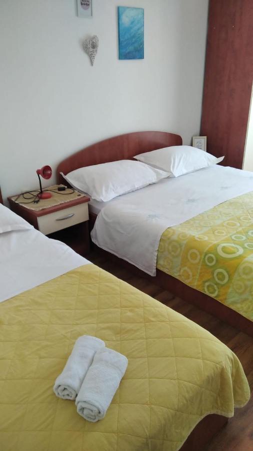 Apartman Mare ดริเวนิก ภายนอก รูปภาพ