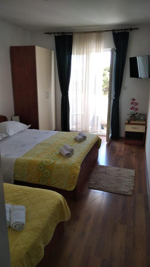 Apartman Mare ดริเวนิก ภายนอก รูปภาพ